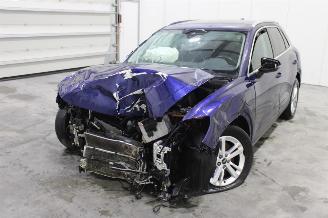 damaged passenger cars Audi Q3  2023/6