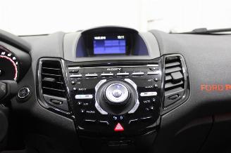 Ford Fiesta  picture 13