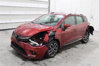 skadebil auto Renault Clio  2019/3