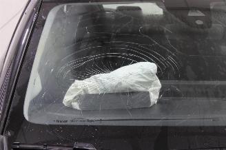 Peugeot 208  picture 7