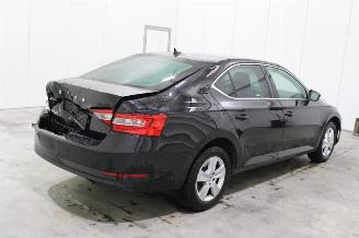 Skoda Superb  picture 3