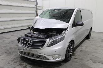 Uttjänta bilar auto Mercedes Vito  2023/3