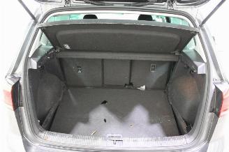 Volkswagen Golf  picture 22