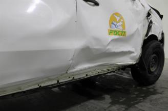 Renault Alaskan  picture 21