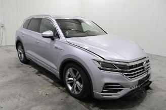 Volkswagen Touareg  picture 2