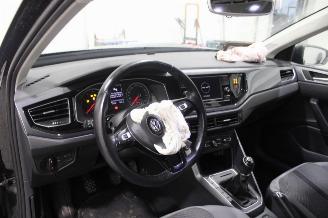 Volkswagen Polo  picture 10