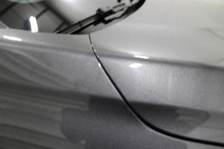 Peugeot 208  picture 25