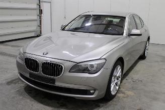 krockskadad bil auto BMW 7-serie 730 2009/2