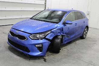 Vrakbiler auto Kia Cee d cee'd 2019/1