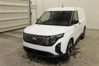 škoda dodávky Ford Transit Courier Van Transit Courier 2025/7