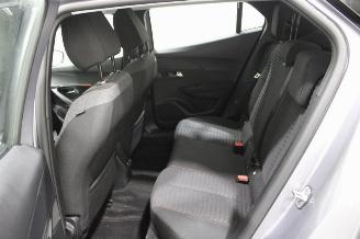 Peugeot 2008  picture 11