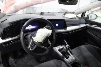 Volkswagen Golf  picture 9