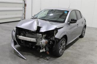 Auto incidentate Peugeot 208  2023/8