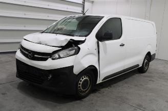 Damaged car Opel Vivaro  2021/7