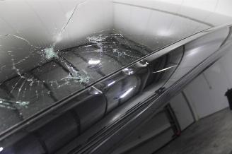 Tesla Model Y  picture 8