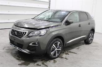 Coche accidentado Peugeot 3008  2019/2