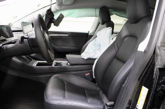 Tesla Model Y  picture 12