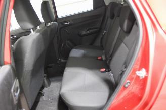 Suzuki Swift  picture 11