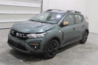 Vaurioauto  passenger cars Dacia Sandero  2023/6