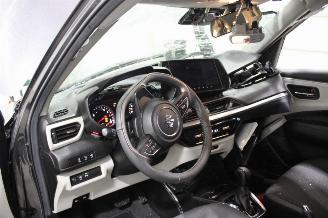 Suzuki Swift  picture 10