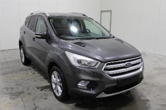 Ford Kuga  picture 2