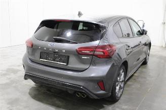 Ford Focus  picture 3