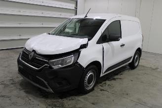 skadebil auto Renault Kangoo  2025/9