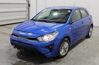 skadebil auto Kia Rio 2023/10