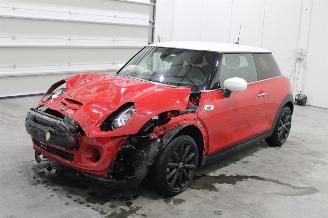 Vaurioauto  passenger cars Mini Cooper SE 2020/8