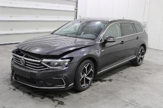 Voiture accidenté Volkswagen Passat  2020/10