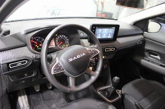 Dacia Sandero  picture 9