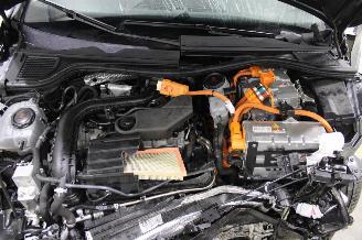Volkswagen Golf  picture 11