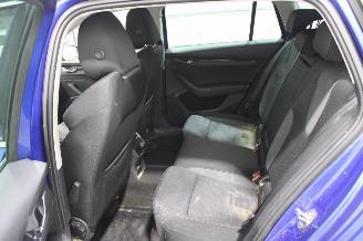 Skoda Octavia  picture 11
