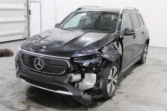 krockskadad bil auto Mercedes EQB  2023/6
