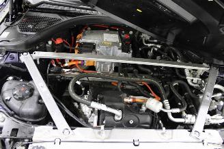 BMW i4  picture 13