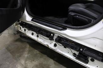 BMW i4  picture 24