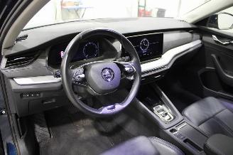 Skoda Octavia  picture 8