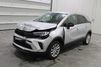 Vaurioauto  passenger cars Opel Crossland X 2022/11