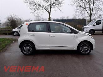 Volkswagen Up! Up! (121), Hatchback, 2011 1.0 12V 75 picture 10