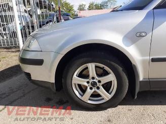 Volkswagen Passat  picture 2