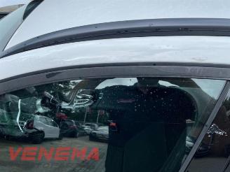 Mercedes E-klasse E Estate (S213), Combi, 2016 E-300de 2.0 Turbo 16V picture 12