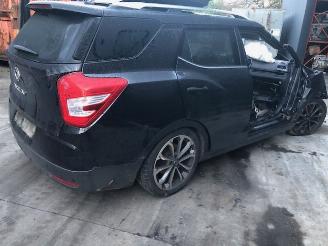 Uttjänta bilar auto Ssang yong XLV 1600 diesel 85KW 2017 2017/1