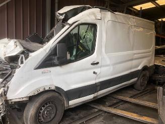 Coche siniestrado Ford Transit Diesel - 2200cc - 92kw 2015/1