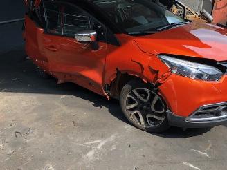 Salvage car Renault Captur diesel - 66kw - 1461cc  euro 5 2013/5