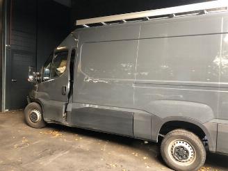demontáž osobní automobily Iveco Daily 115kw - 2300cc - diesel 2017/6