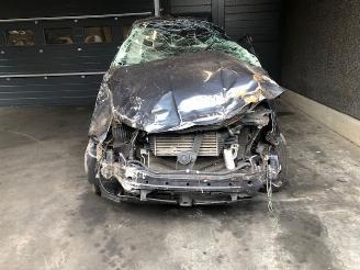 Uttjänta bilar auto Ssang yong Rodius 2157CC - DIESEL - EURO6B 2018/5