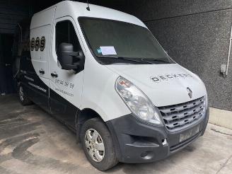 Salvage car Renault Master 2300CC - 92KW - DIESEL - EURO4 2011/5