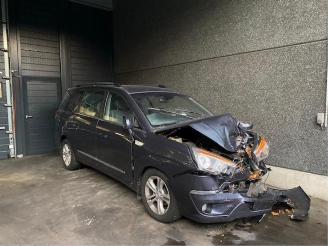 Uttjänta bilar auto Ssang yong Rodius Rodius, MPV, 2005 2.2 SV 220 e-XDi 16V 4WD 2016/6