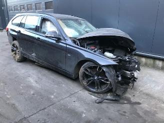 Vrakbiler auto BMW 3-serie 2.0 16V Combi/o  Diesel 1.995cc 105kW (143pk) RWD 2015/3