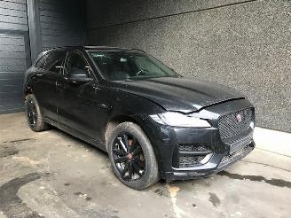 Sloopauto Jaguar F-Pace SUV 2018 2.0 D 180 16V AWD SUV  Diesel 1.999cc 132kW (179pk) 4x4 2018/1